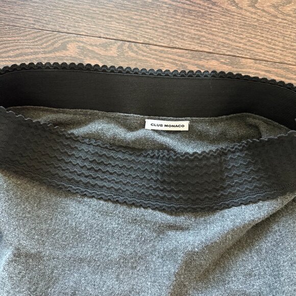 Club Monaco Knit Mini Skirt - Picture 2 of 4